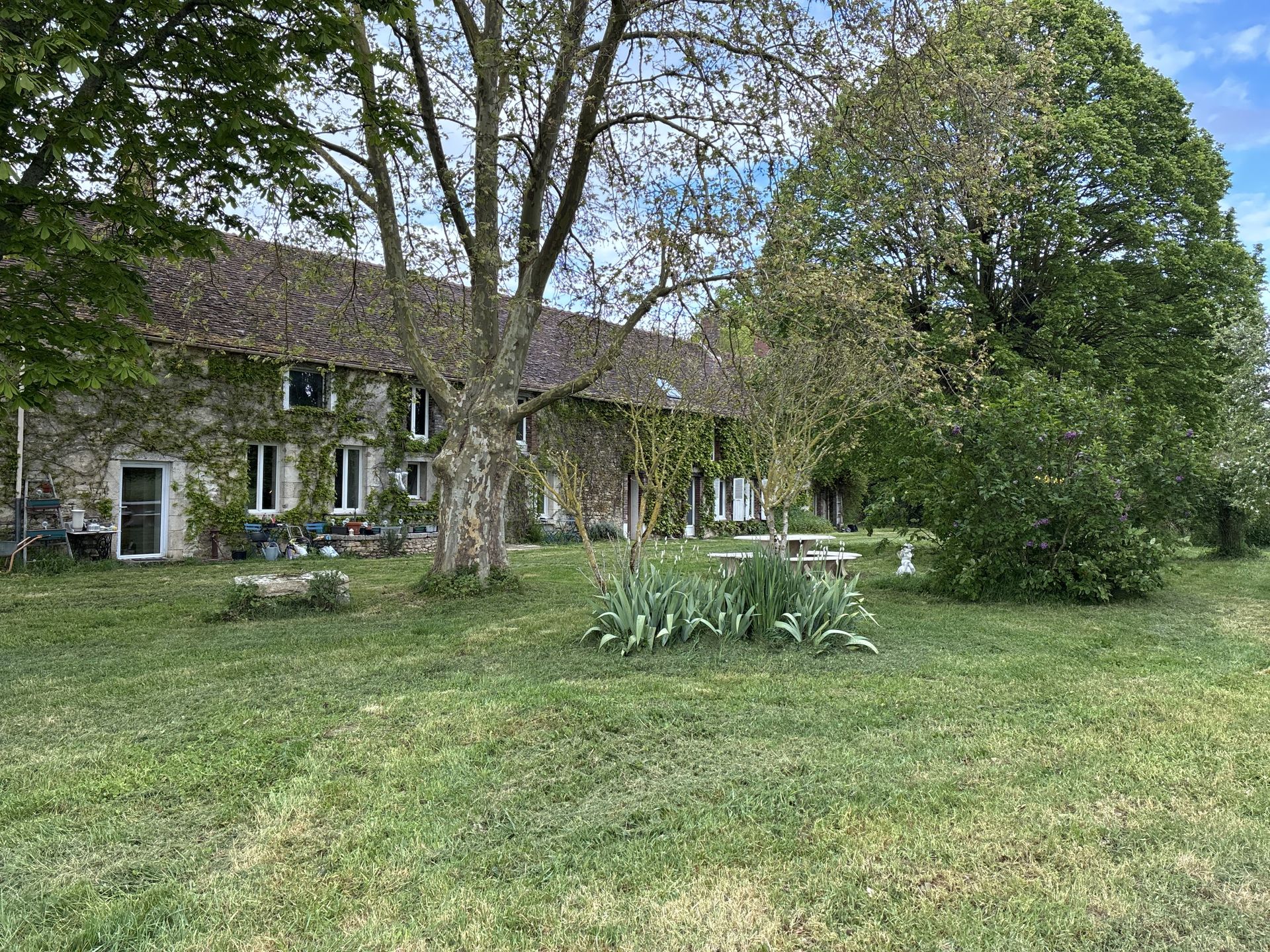 Extérieur du Gîte Piscine Montargis, Nargis (45210) Loiret